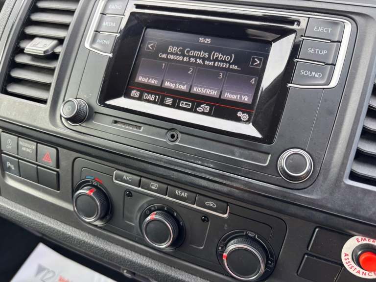 VOLKSWAGEN TRANSPORTER DRIVER TRANSFER WAV WHEELCHAIR ACCESSIBLE VEHICLE 2.0