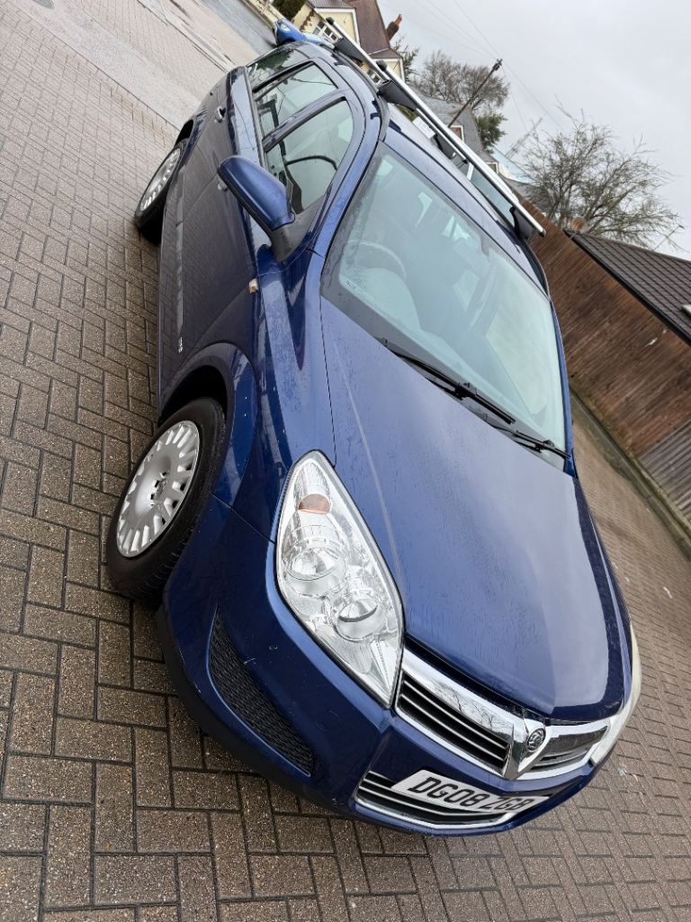 Vauxhall, ASTRA, Estate, 2008, 5 doors, 1.8L petrol ⛽️ One Years MOT - AUTOMATIC 