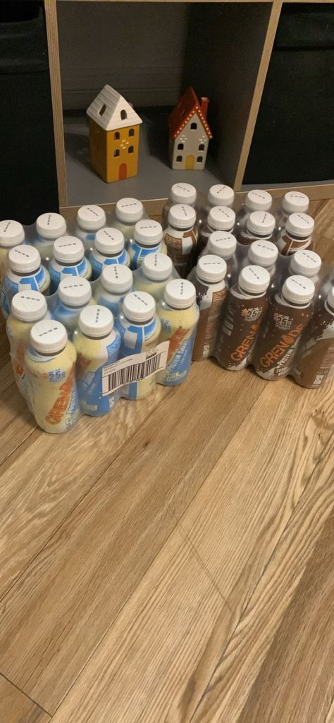 4x Protein shakes grenade 