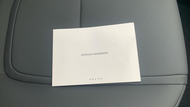 2025 Volvo EX30 Single Motor Extended Range 69kWh Ultra SUV 5dr Electric Auto (272 ps) ESTATE Ele...