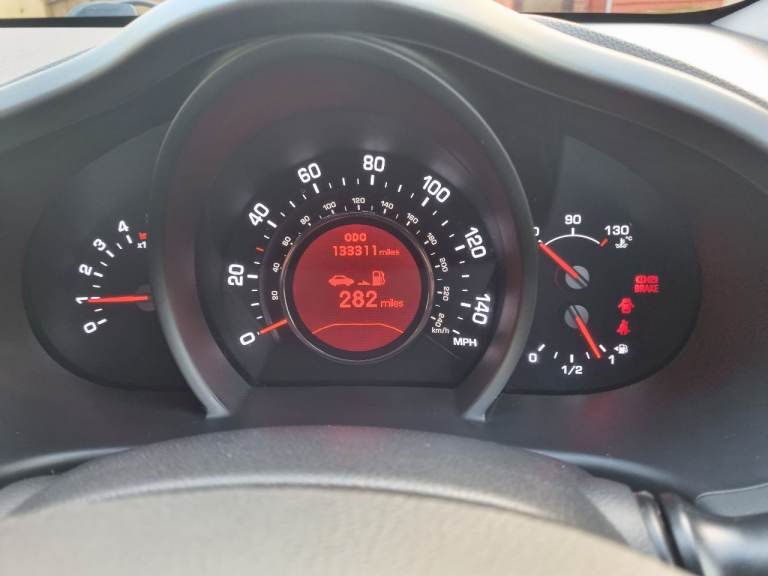 Kia, SPORTAGE, Estate, 2013, Manual, 1685 (cc), 5 doors