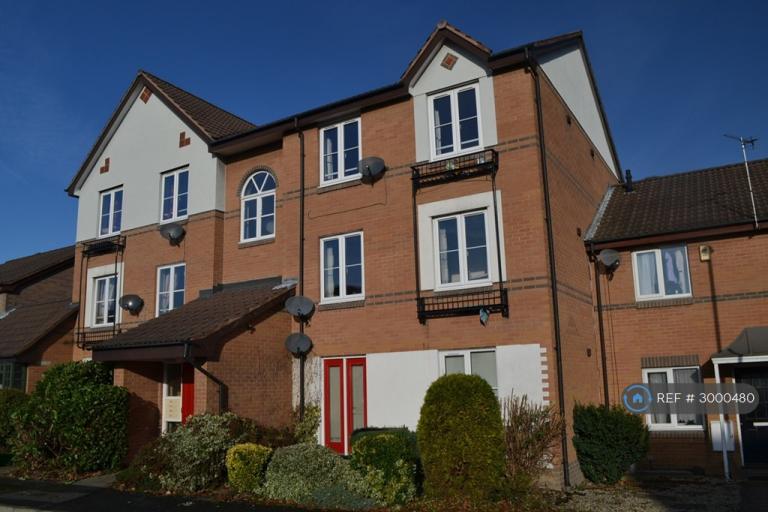 2 bedroom flat in Grange Road, Hunslet, Leeds, LS10 (2 bed) (#3000480)