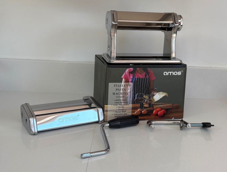 Pasta machine