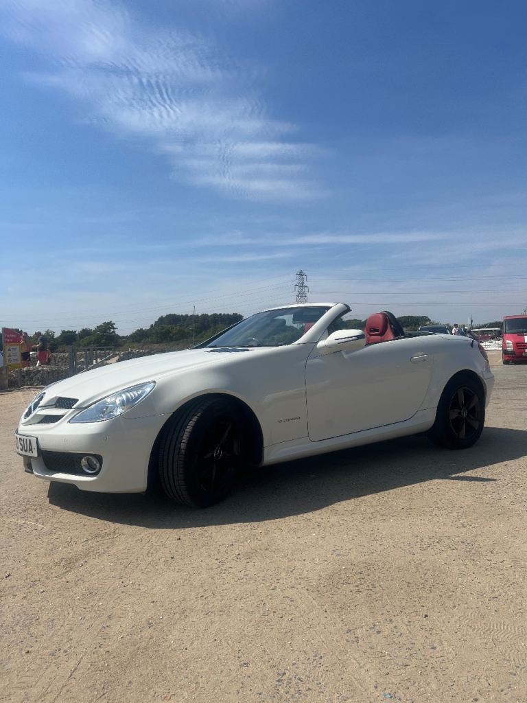 Mercedes-Benz, SLK, Convertible, 2010, Semi-Auto, 1796 (cc), 2 doors