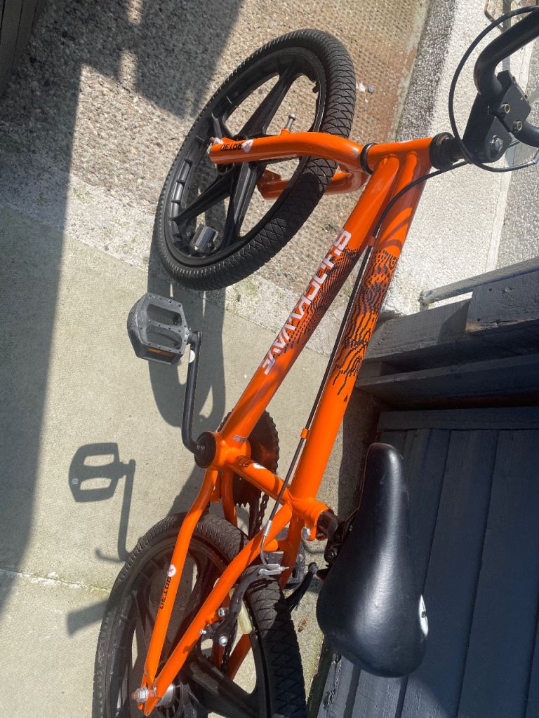 Orange BMX Bike – Shockwaves 20 inch great condition Condition, Ready to Ride