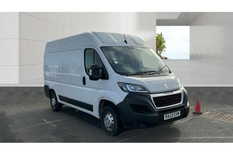 2023 Peugeot Boxer 2.2 BlueHDi H2 Professional Premium+ Van 140ps PANEL VAN DIESEL Manual