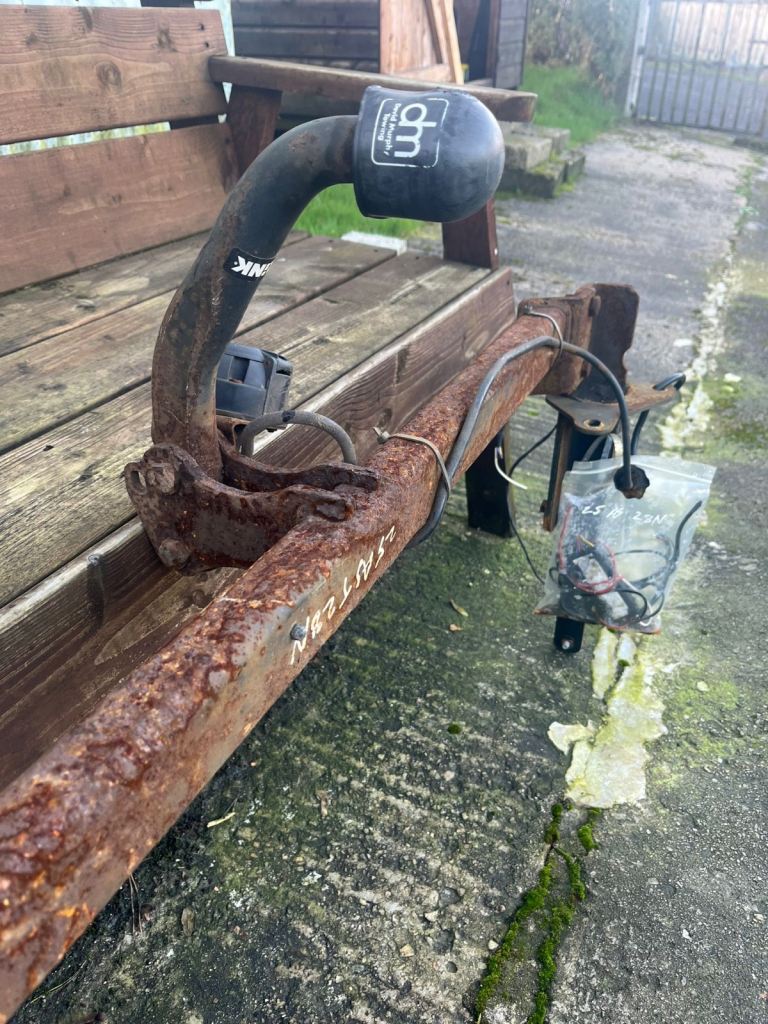 Vauxhall Astra Towbar