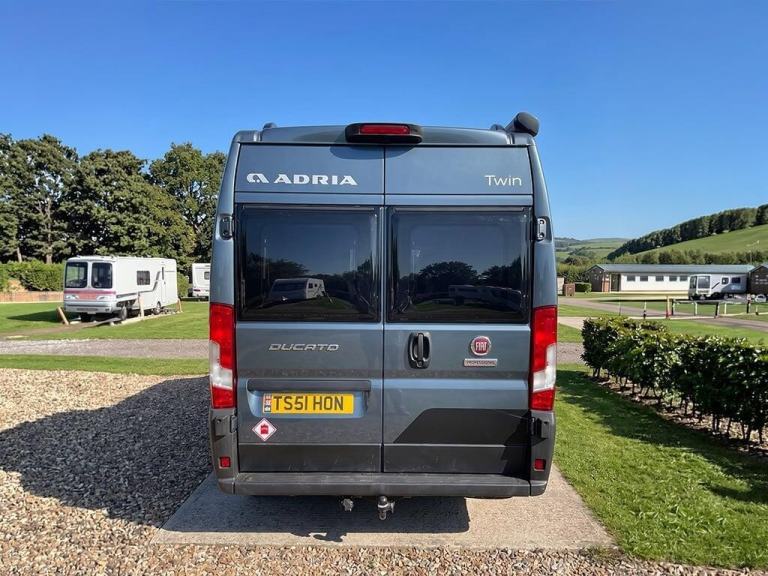 2020 Adria Twin sports SLB 2 Berth