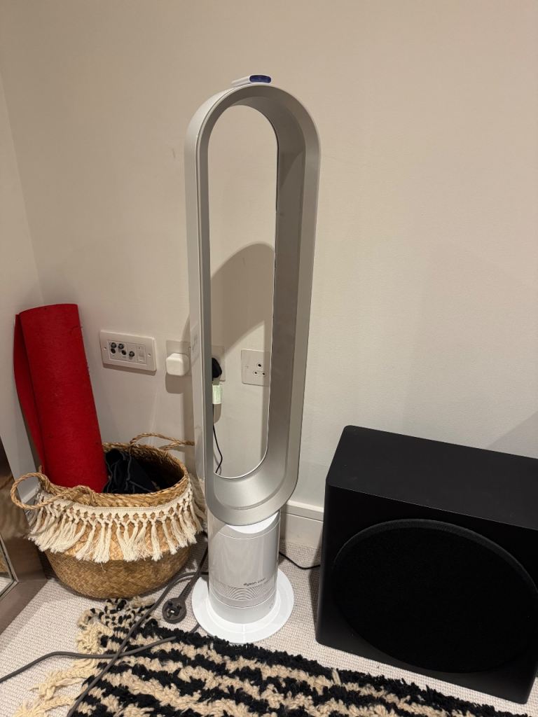 Dyson Cool Tower Fan AM07 – White, Excellent Working Order