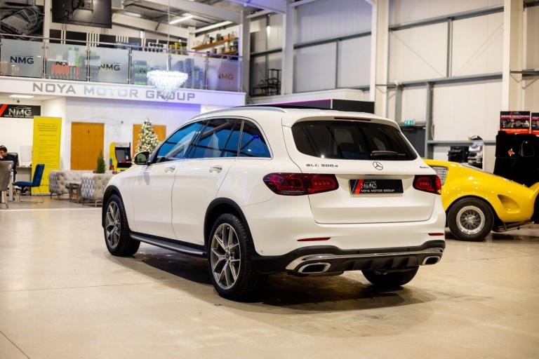 2020 Mercedes-Benz GLC GLC 300d 4Matic AMG Line Premium Pls 5dr 9G-Tronic ESTATE DIESEL Automatic