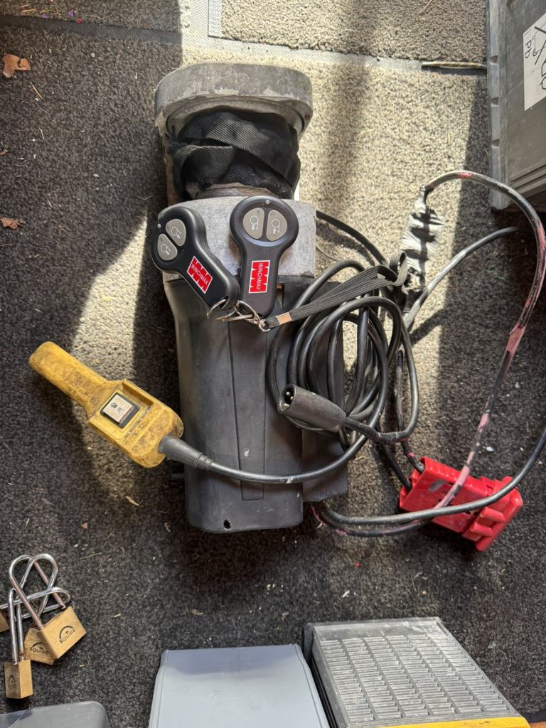 24 Volt Winch 