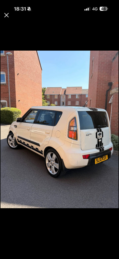 Kia, SOUL, Hatchback, 2010, Manual, 1591 (cc), 5 doors