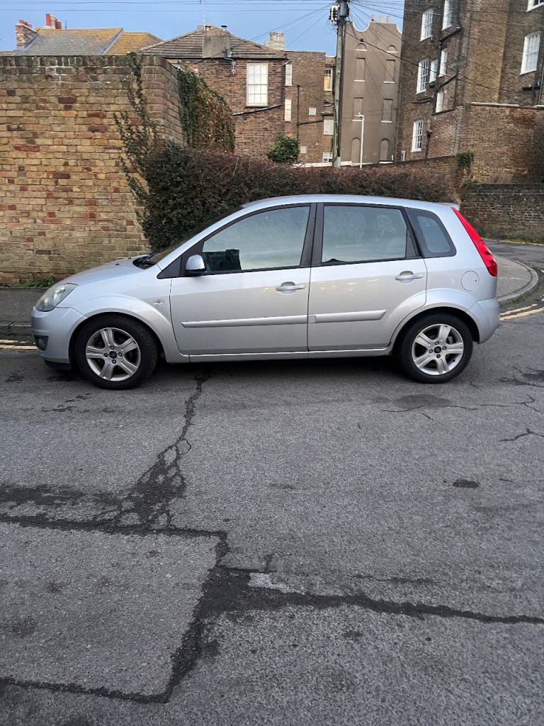 Ford, FIESTA, Hatchback, 2008, Manual, 1242 (cc), 5 doors