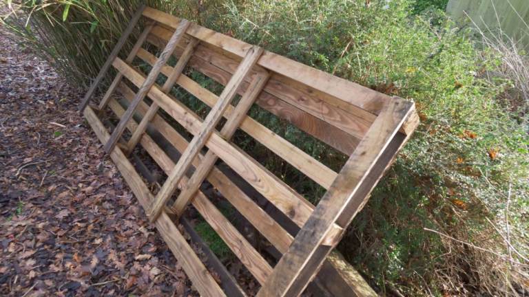 Long Pallet plus Standard one