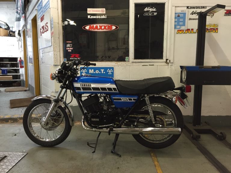 Yamaha Rd250c