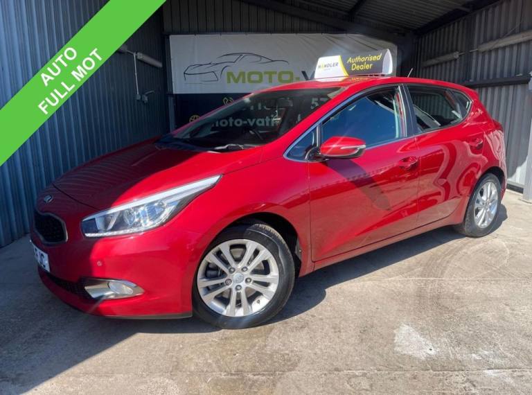 2014 Kia Ceed 1.6 CRDi 2 Hatchback 5dr Diesel Auto Euro 5 (126 bhp) Hatchback Diesel Automatic