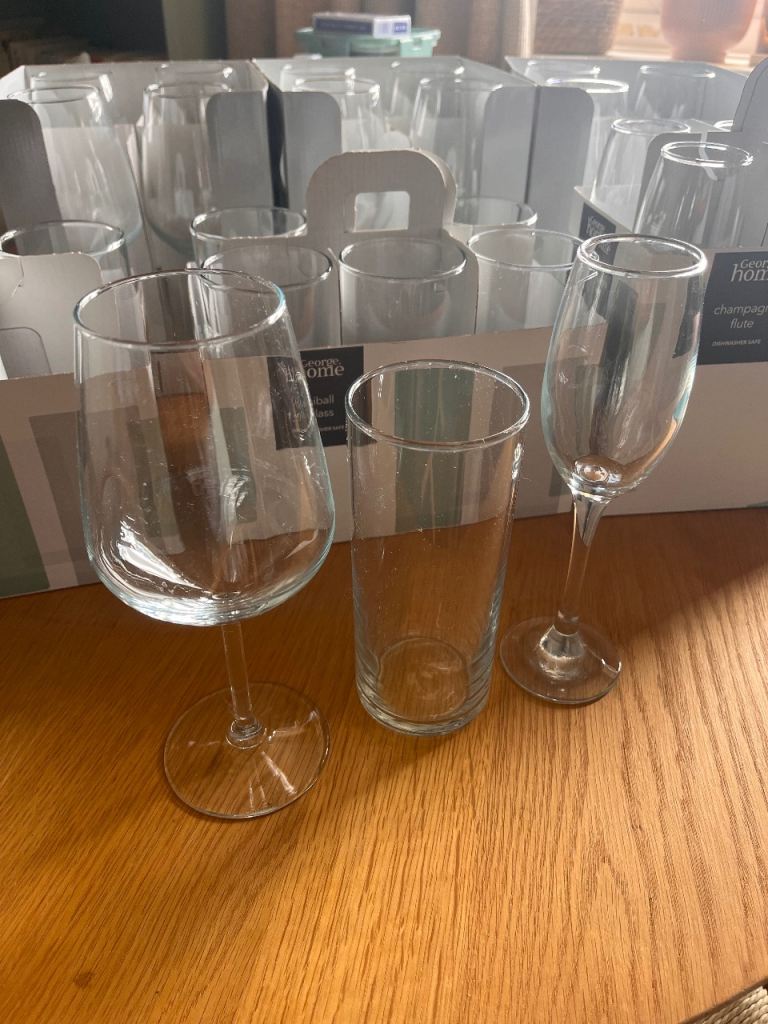 Selection of Glassware: Highball, Prosecco, Wine Glasses