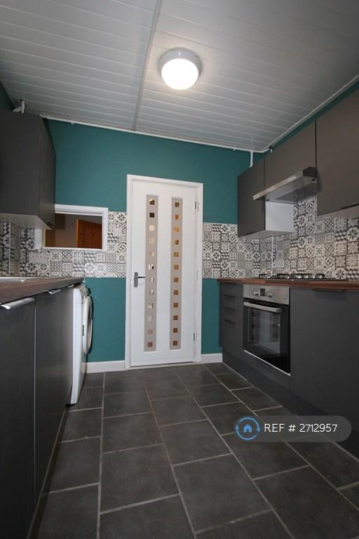 4 bedroom house in Thackeray Road, Southampton, SO17 (4 bed) (#2712957)