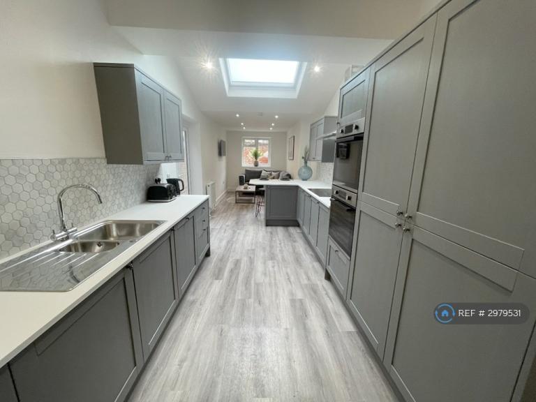 1 bedroom in Darlington Road, Southsea, PO4 (#2979531)
