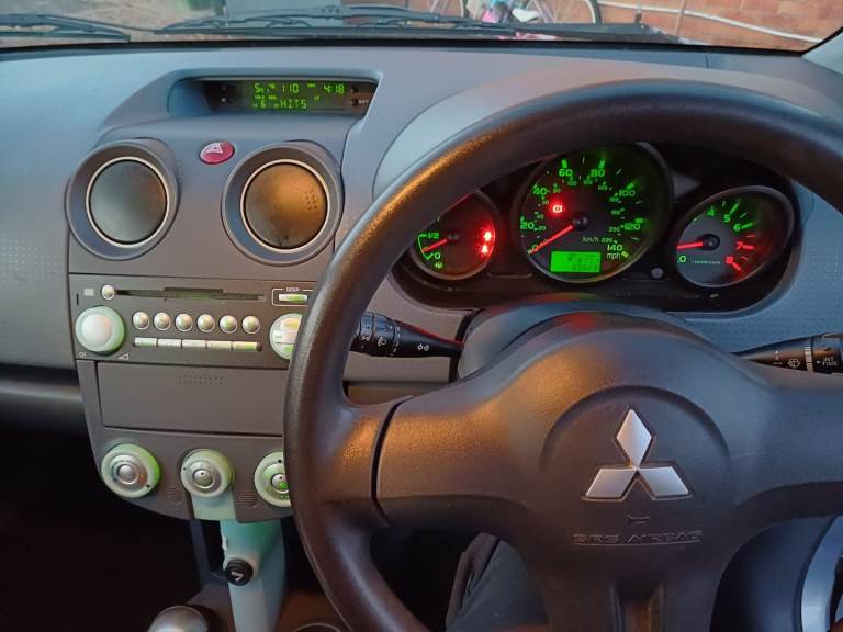 Mitsubishi, COLT, Hatchback, 2004, Manual, 1124 (cc), 5 doors