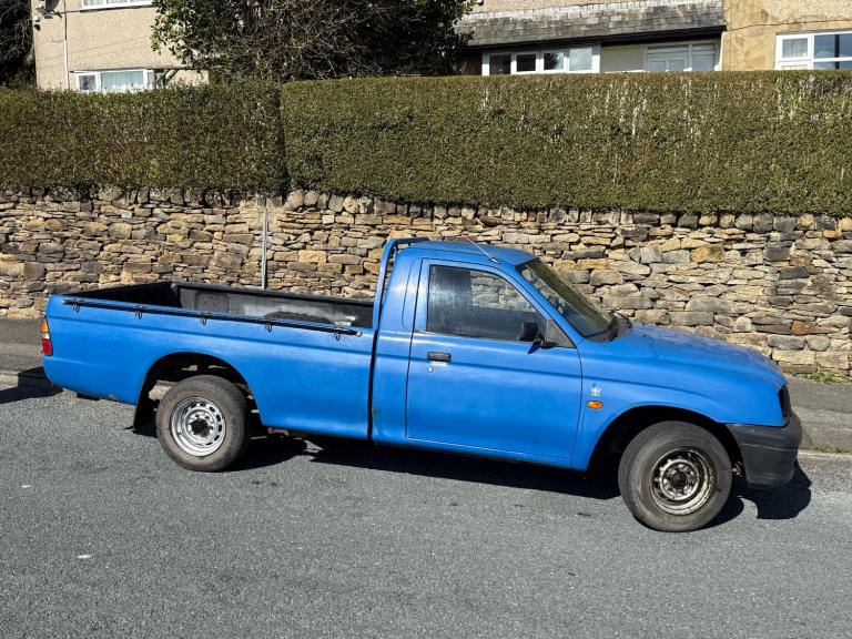 1997 Mitsubishi L200 SINGLE CAB S/C 4X2 BLUE PICK UP Diesel Manual