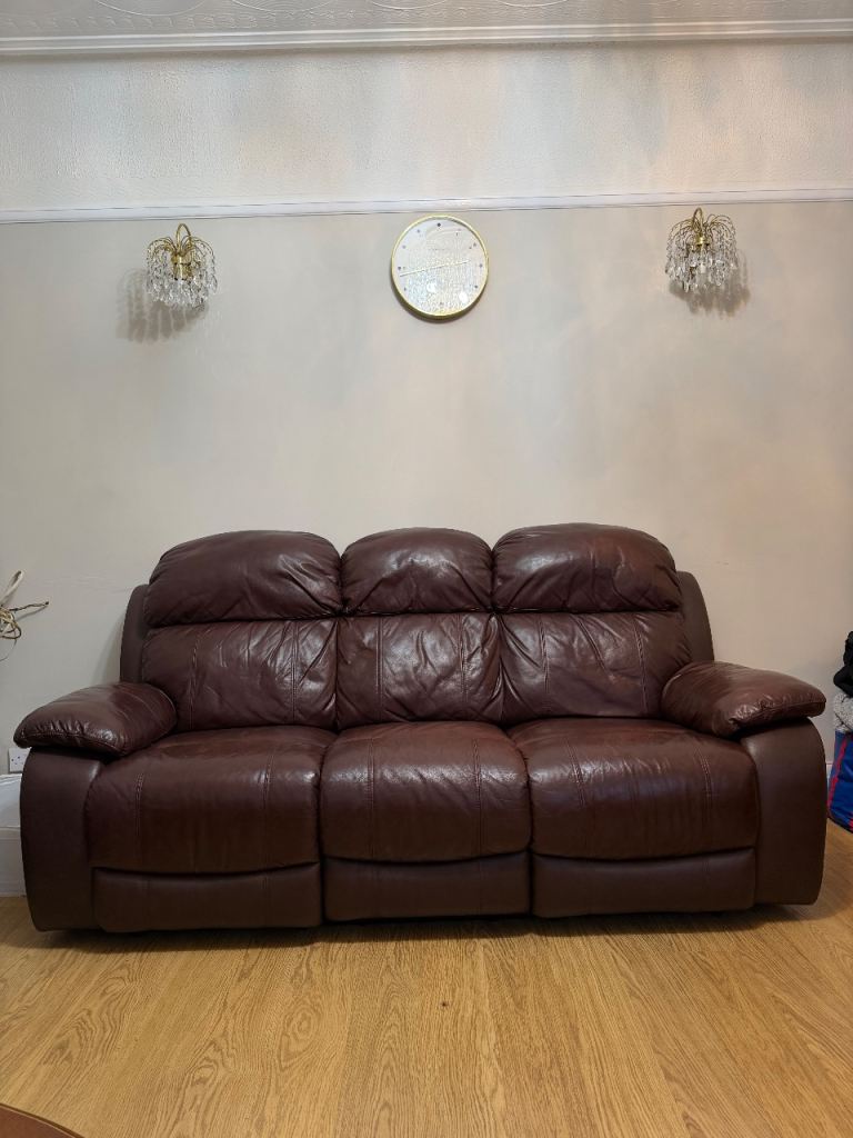 Harvey’s 3 Seat Sofa Incliner 