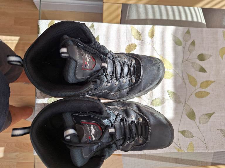 image for Mens Berghaus boots used size 10 