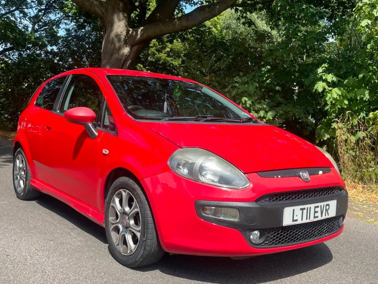 PUNTO 1.3 ULEZ MOT 3 DR Manual