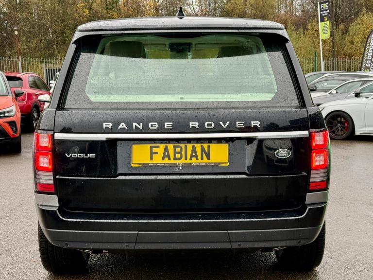 2017 Land Rover Range Rover 3.0 TD V6 Vogue SUV 5dr Diesel Auto 4WD