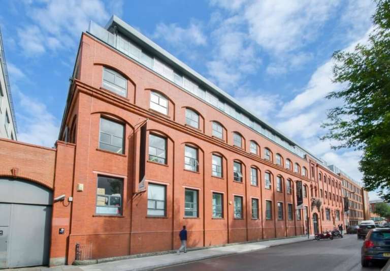 *Ladbroke Grove* Private Serviced Offices: Units from 10 to 60 desks for rent W11
