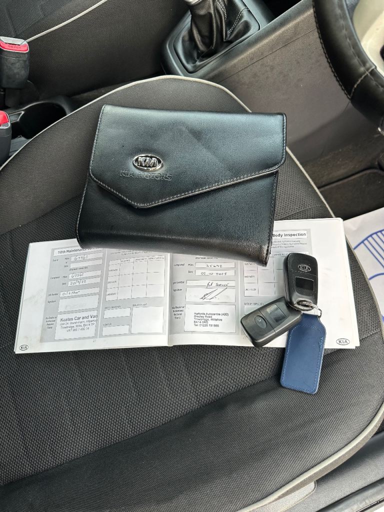 2012 KIA Venga 2 1.4 EcoDynamics MPV 1 Owner From New 12 MONTHS MOT