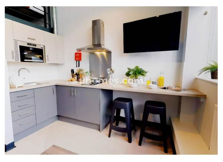 Student accommodation , IQ Exchange