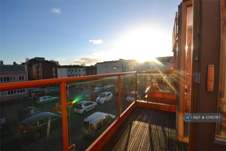 1 bedroom flat in Argyle Road, St. Pauls, Bristol, BS2 (1 bed) (#2745767)