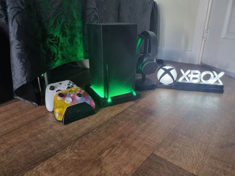 Xbox series x and extras