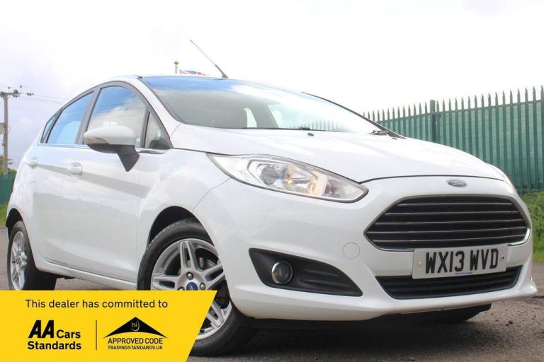 2013 Ford Fiesta 1.0 Zetec Euro 5 (s/s) 5dr Hatchback Petrol Manual