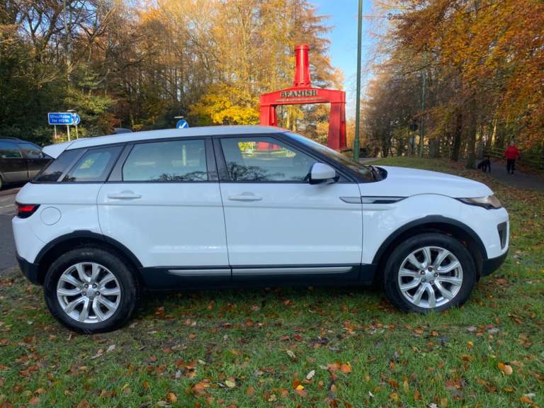 LAND ROVER RANGE ROVER EVOQUE 2.0 TD4 SE 2017