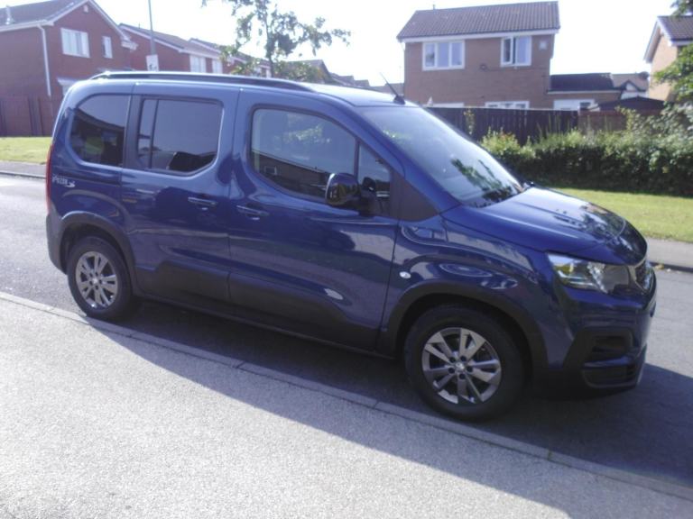 2023 Peugeot RIFTER HORIZON RE TD WHEELCHAIR ACCESS