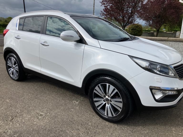 Kia, SPORTAGE, Estate, 2016, Manual, 1685 (cc), 5 doors