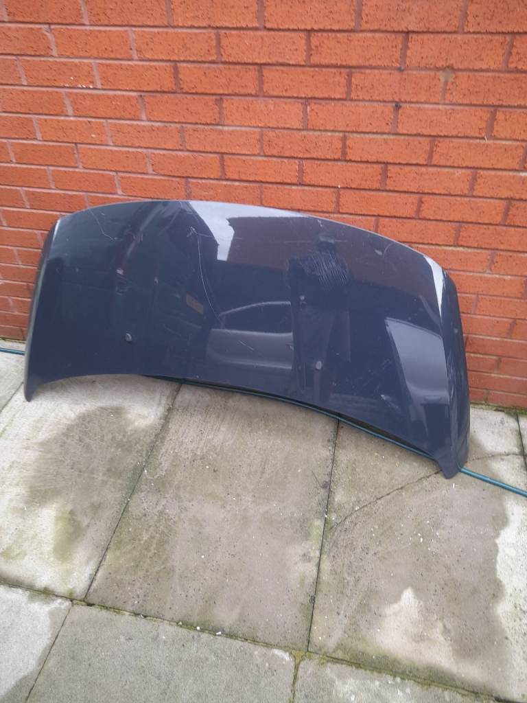 Peugeot 3008 bonnet