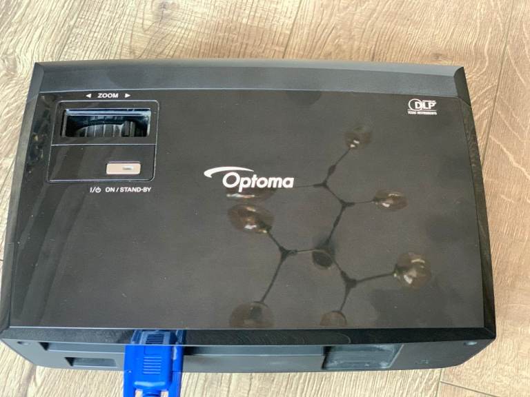 Optoma Projector – Black, Good Condition used no remote