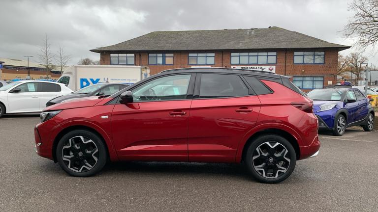 2024 Vauxhall Grandland 1.2 Hybrid [136] Ultimate 5dr e-DCT6 HATCHBACK PETROL Automatic