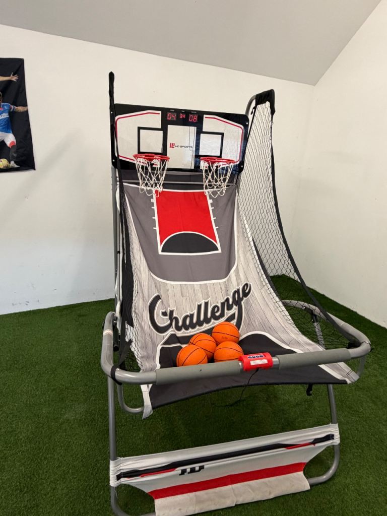 MD Sports double hoop basketball arcade game – Model BG144Y21001.