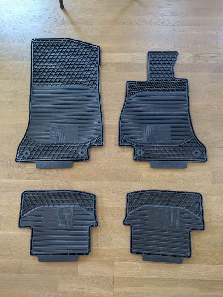 Genuine Mercedes-Benz C-Class (W206, 2022-) All Season Floor Mats