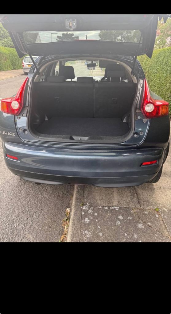 Nissan, JUKE, Hatchback, 2010, Manual, 1598 (cc), 5 doors