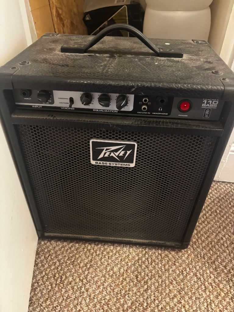 Peavy Max 110 Bass Combo Amp 
