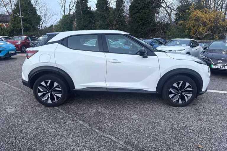 2022 Nissan Juke 1.0 DIG-T 114 ACENTA 5DR Hatchback Petrol Manual