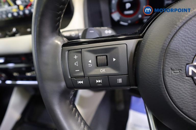 2022 Nissan Qashqai 1.3 DiG-T MH 158 Tekna 5dr Xtronic SUV Petrol Automatic