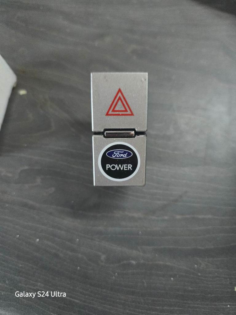 Ford kuga mk1 start and hazard lights button 