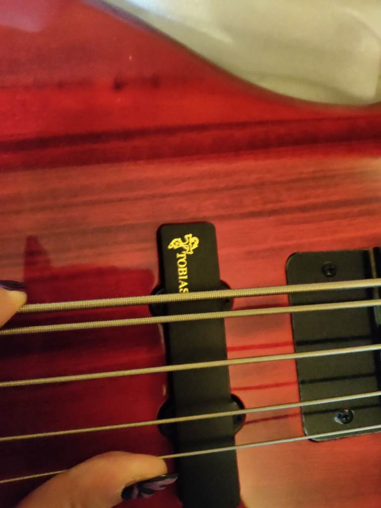 Toby by Tobias 5-string bass