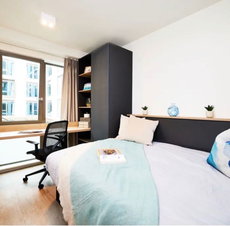 Vita Warwick Cannon Park Cluster CD-A201d